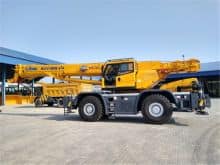 XCMG 50 ton China pickup rough terrain crane XCR55L4 for sale